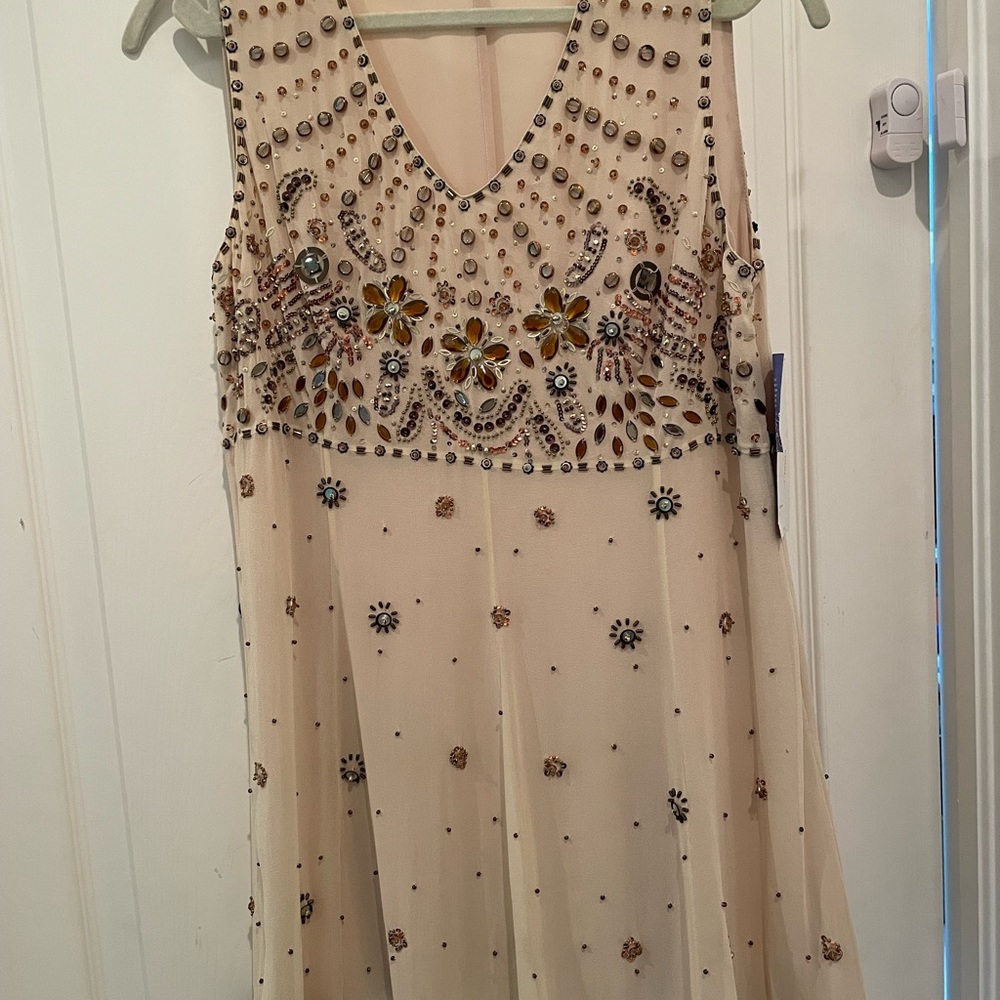 Lafayette embellished tunic size 8